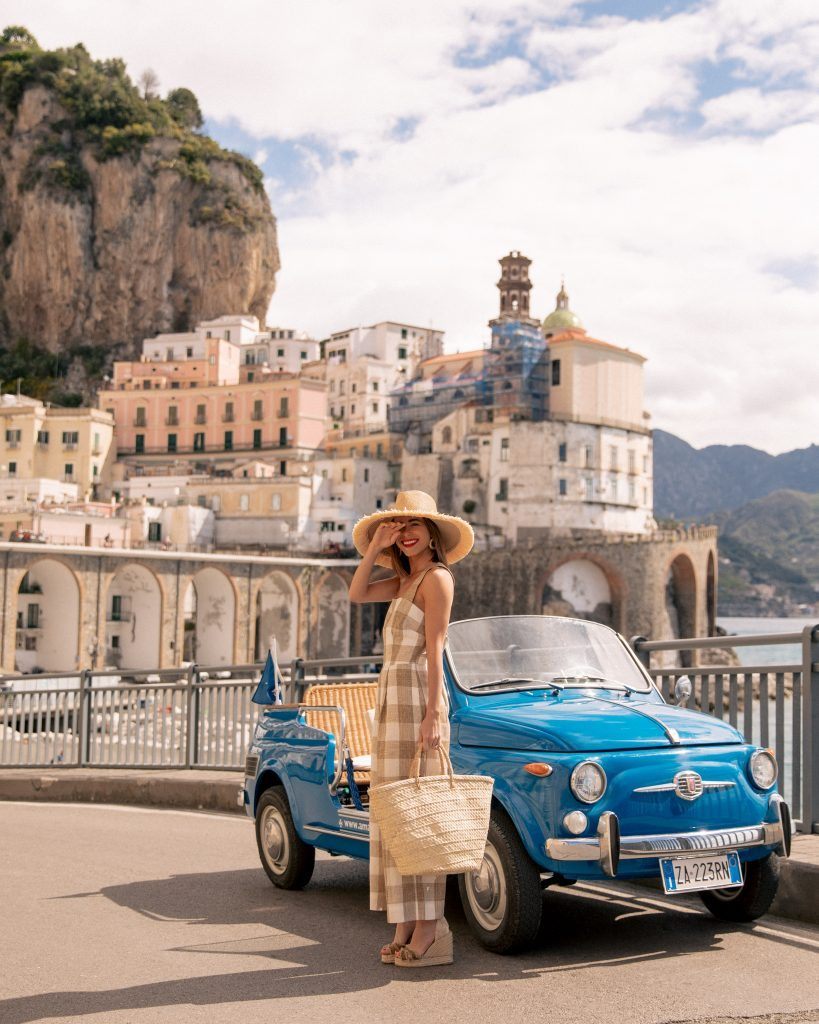 Street-style vacation look 3